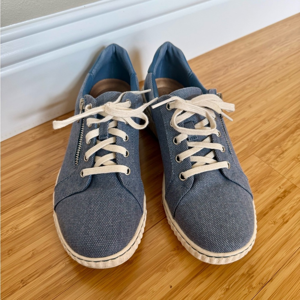 Clarks Blue Canvas Lace-Up Sneakers with Cream Laces